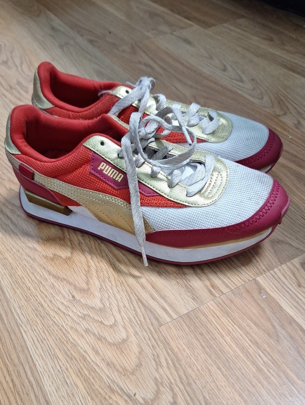 Puma Future Rider Glitz  Red and Gold  Sneaker Kids